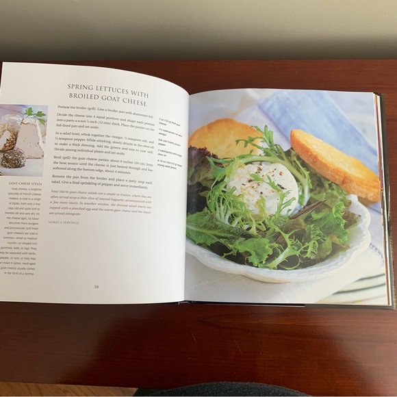 Williams Sonoma Salad Recipe Book - Picture 7 of 11